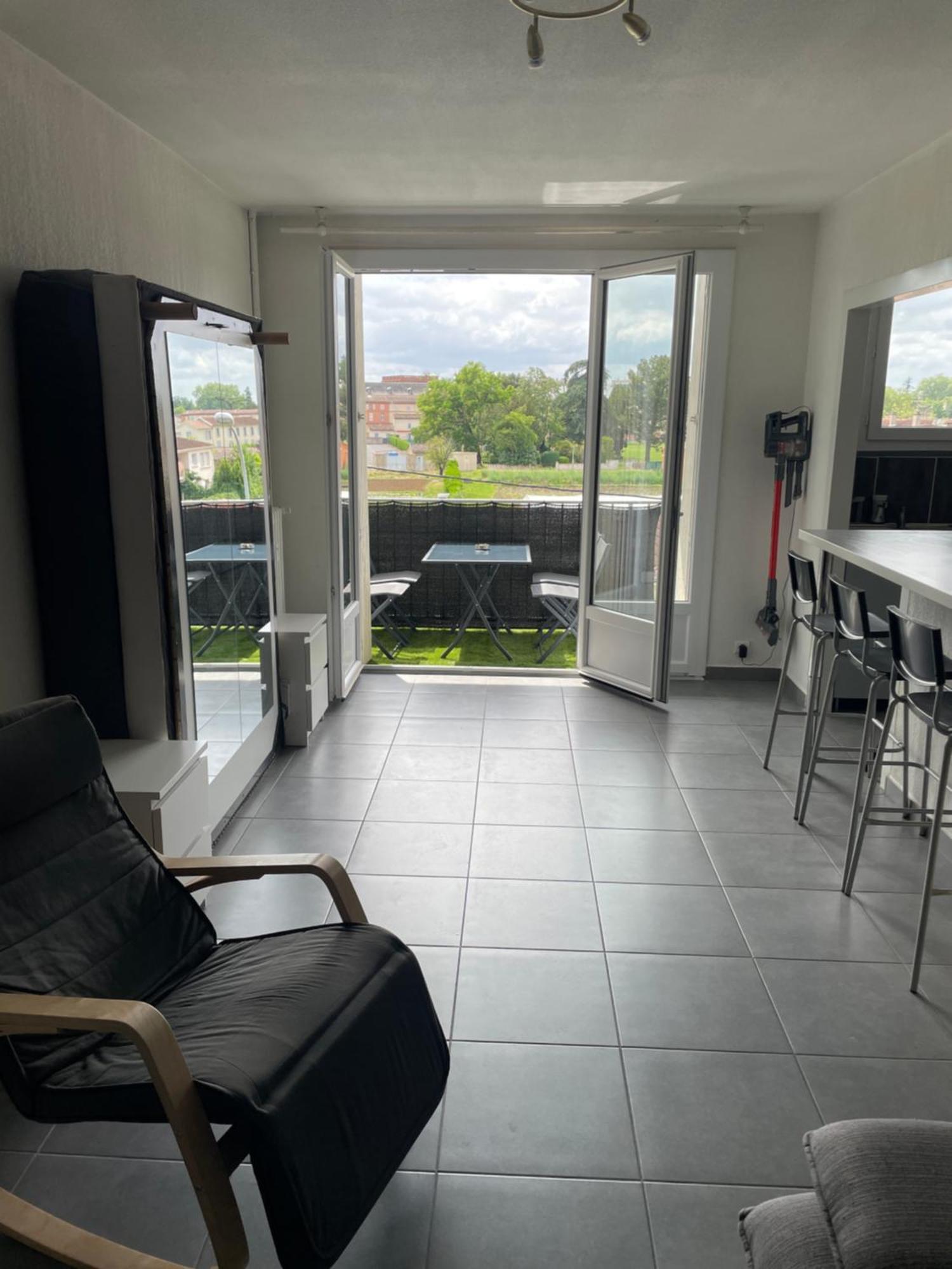 T2 Balcon Parking Climatise Lejlighed Albi Eksteriør billede